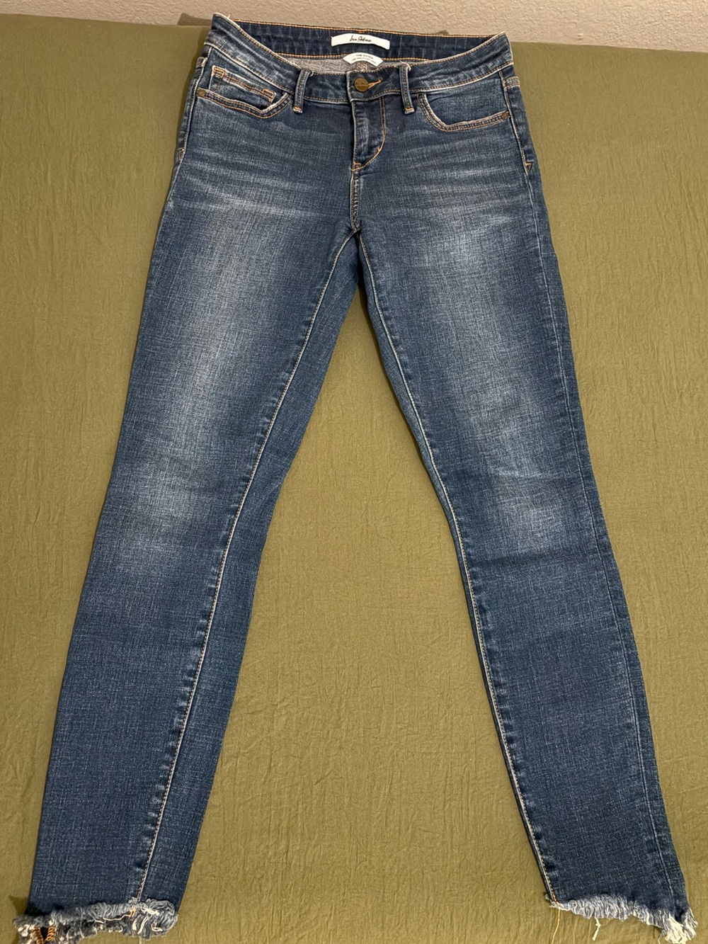 Sam Edelman - The Kitten Mid-Rise Skinny Ankle Jean with Frayed Hem
